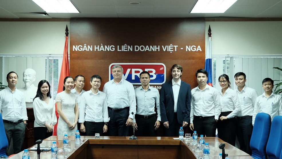 Triển khai Bitrix24 cho ngân hàng liên doanh Việt Nga VRB